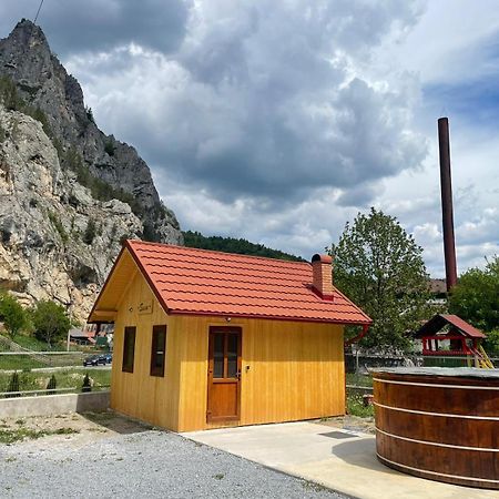 Pensiunea Cheile Sugaului Bicaz Chei Exterior foto