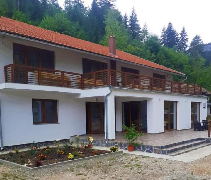 Pensiunea Cheile Sugaului Bicaz Chei Exterior foto